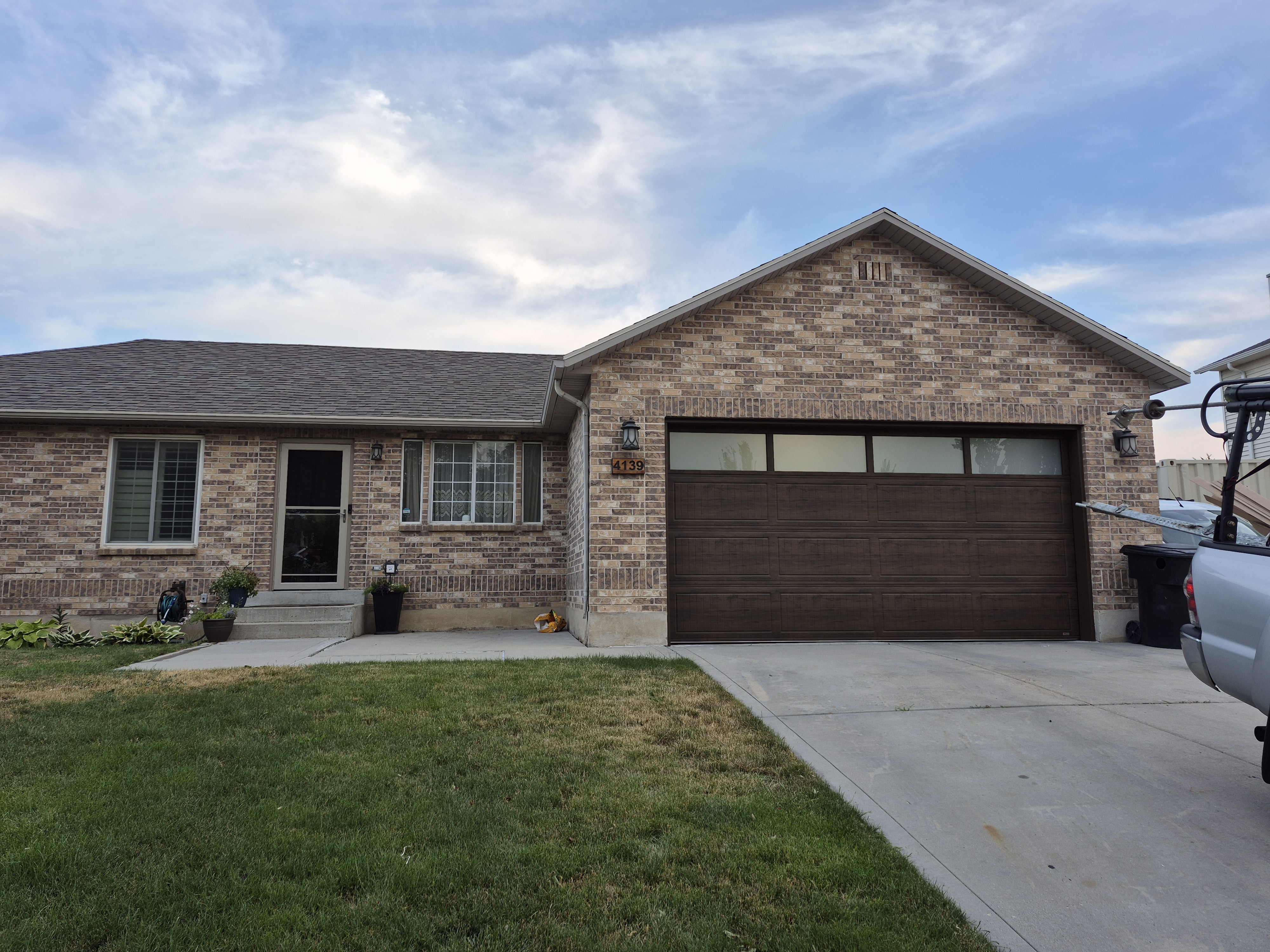 Garage Door Repair South Jordan and West Jordan Homes